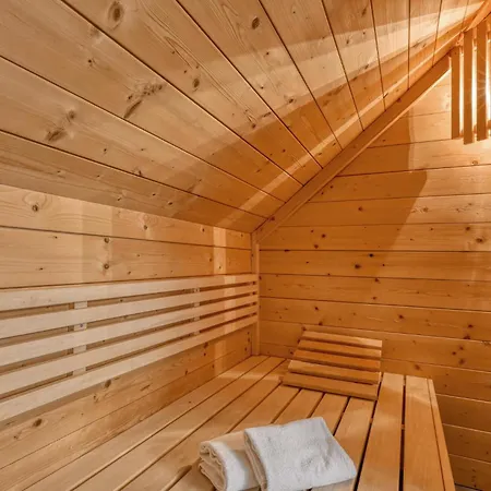 Apartmán Awesome In Lebbbin With Sauna *